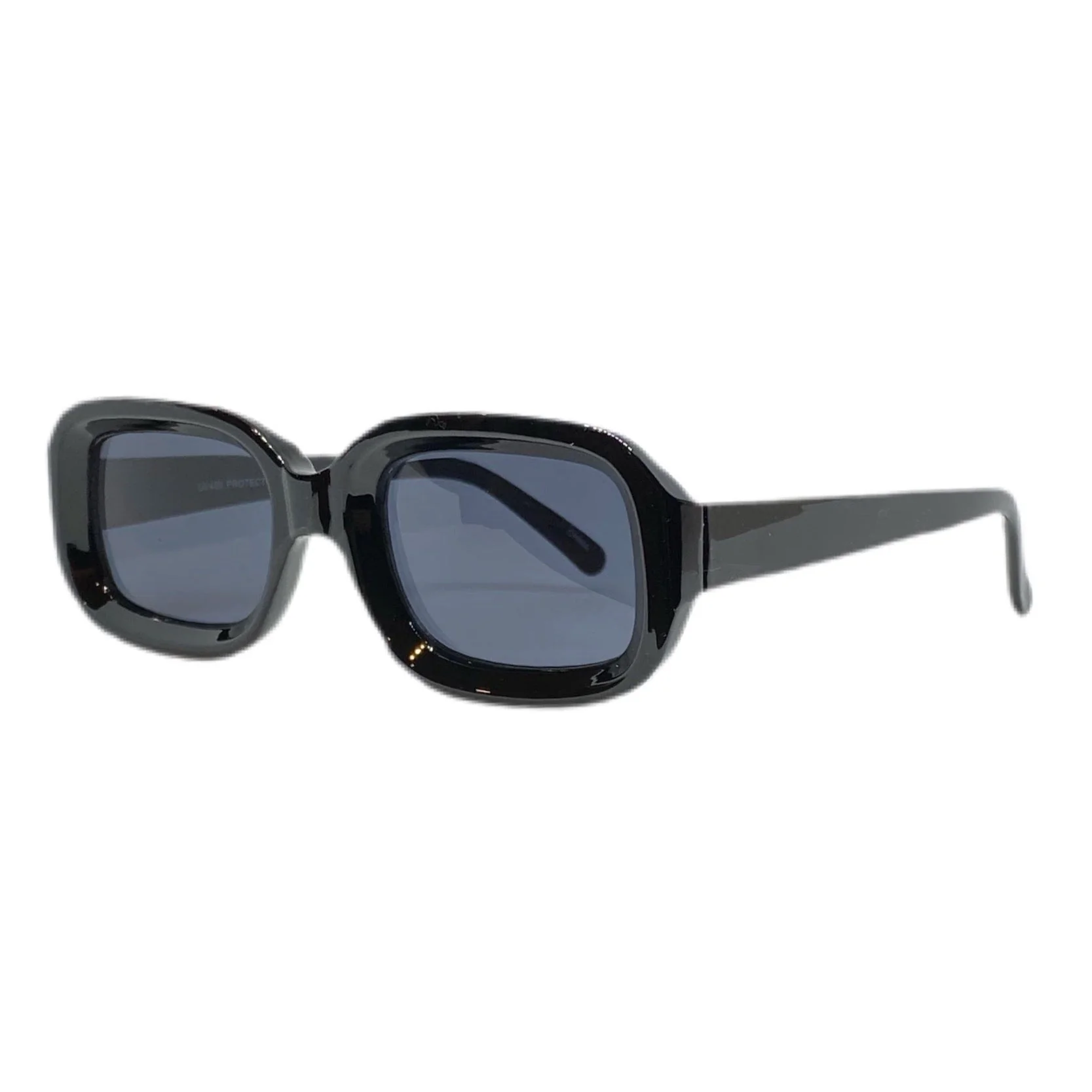 Vibrant Encounters Unleash Your Style With Trendy Eyewear