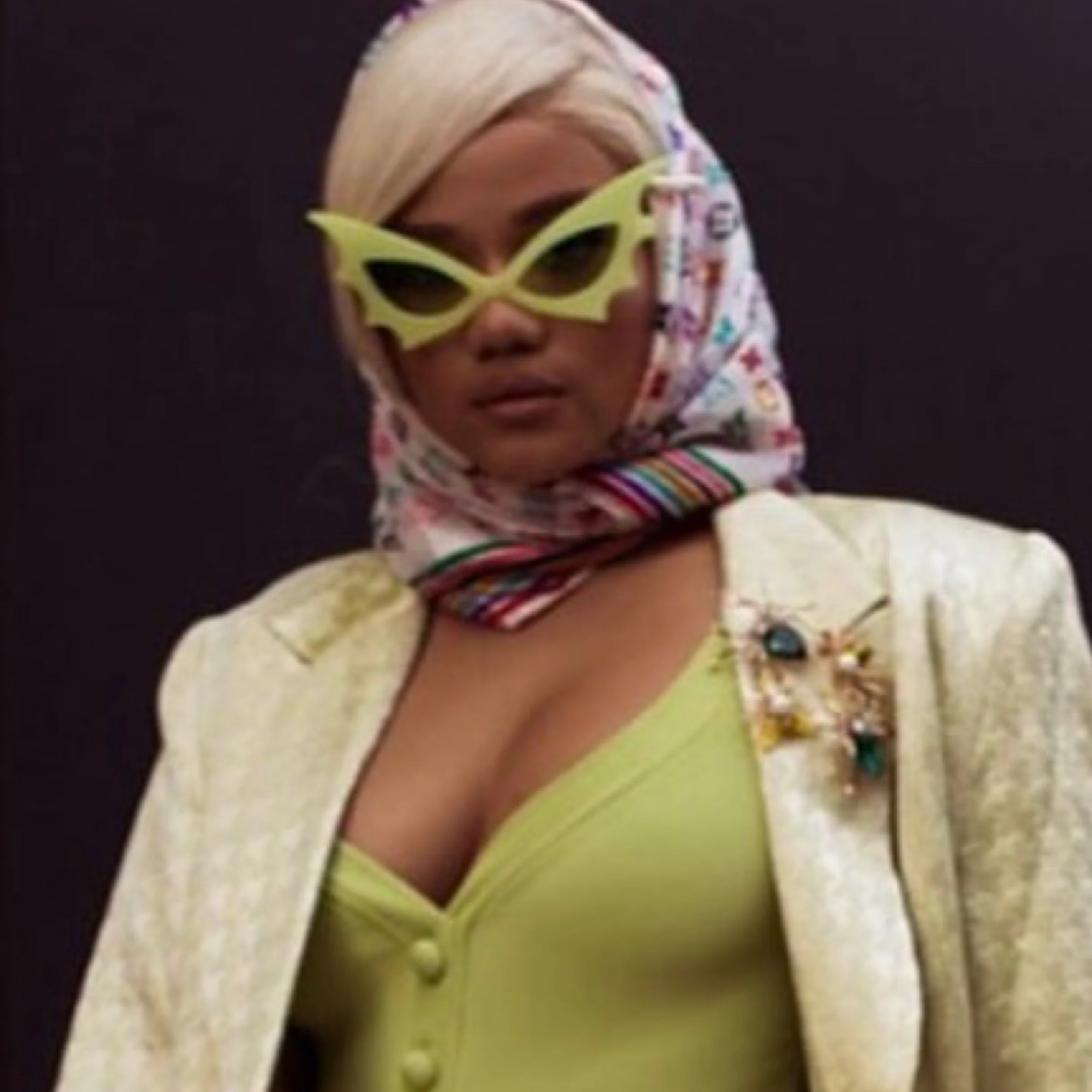 Bold Harmony Fashion Eyewear That Marries Boldness With Understated Charm